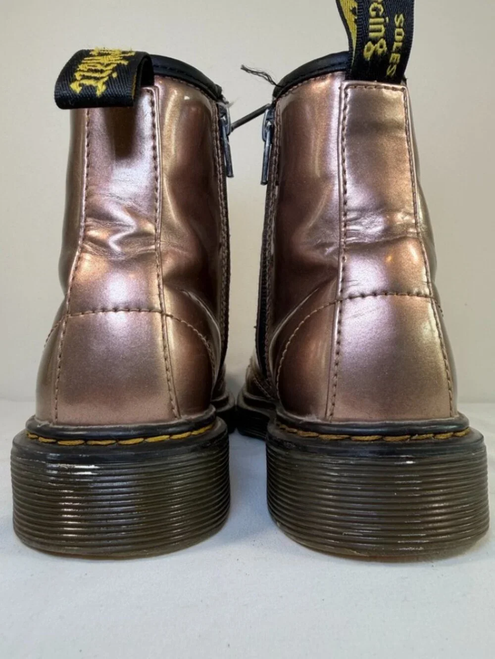 Dr DOC Martens 1460 Metallic Rose Gold Boots Girls US 2